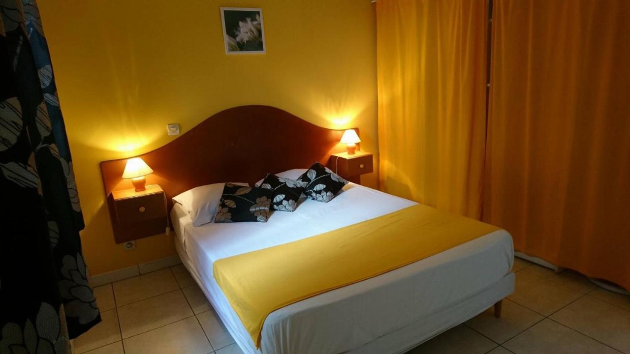 Les Kreol'Inns Chalets De Charme Сен-Лё Экстерьер фото